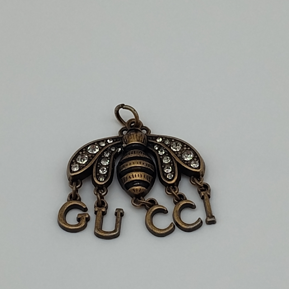 GUCCI Crystal Bee Logo Charm Pendant Antiqued Gold Rhinestone Dangle Zipper Pull